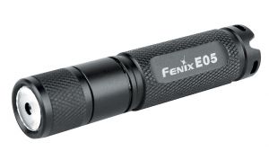 Фонарь Fenix  E05 R2 светодиодный  подарочный
